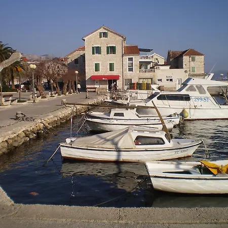 Kanajet Kastela